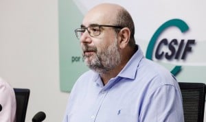  Miguel Borra, presidente de CSIF, advierte de que la inflación recorta hasta 2.800 euros el sueldo médico.