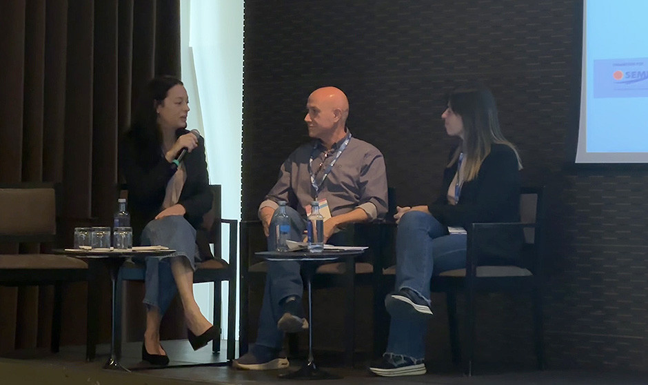 Mesa sobre el maltrato a personas mayores de la XII Reunión de Pacientes Crónicos Complejos de la SEMI.