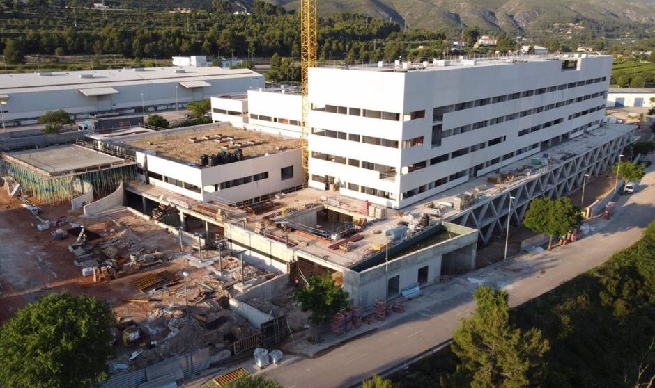 La inversiÃ³n en 'ladrillo sanitario' alcanza los 789 millones, un 240% mÃ¡s