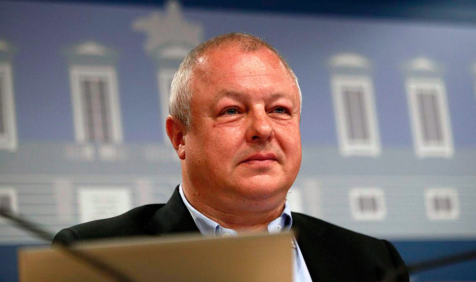 La jornada laboral en sanidad se recorta un 9% a la espera de las 32 horas