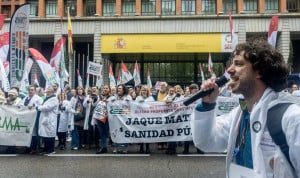 Los médicos reclaman un sistema más justo que compute el tiempo de trabajo efectivo para la jubilación anticipada