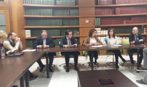 La Junta y las plataformas acuerdan dos hospitales completos en Granada