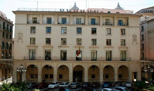 La Justicia avala celebrar un acto pseudocientífico sobre el cáncer