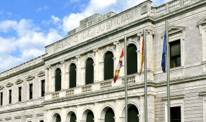 La Justicia reconoce el abono de vacaciones a médicos y enfermeras de área