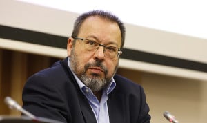 La 'letra pequeña' del megaconcurso de vacunas trae más fármacos y control