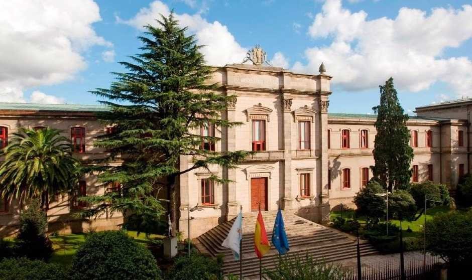 La ley de Farmacia entra en la Comisión de Sanidad navideña de Galicia