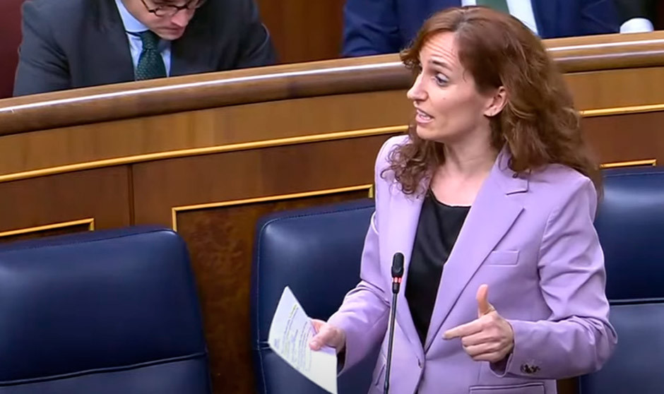 La ministra de Sanidad, Mónica García, aspira a aprobar una gran cantidad de leyes durante el año 2025