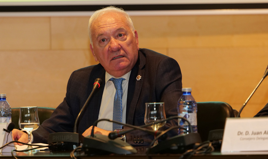 La ley de protección del menor, al rescate político de la enfermera escolar