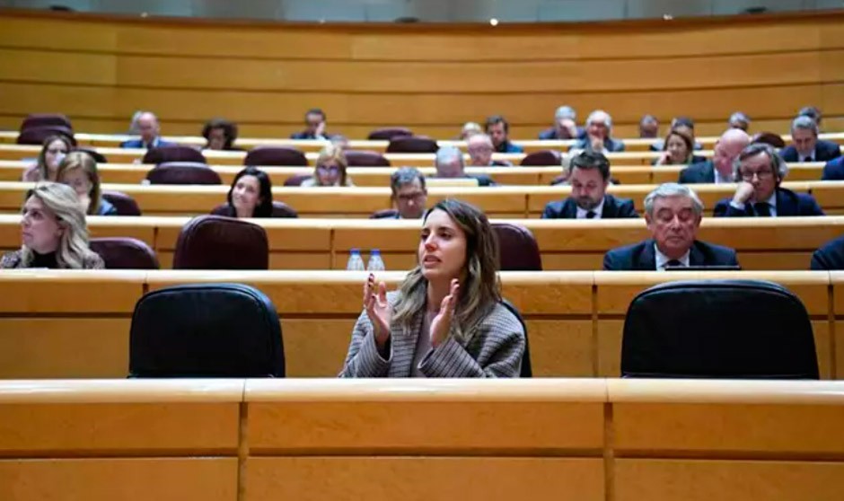 Irene Montero en el Senado mientras se votaba la ley del aborto con novedades para la sanidad