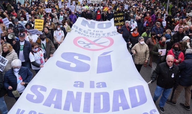 La Marea Blanca sale a la calle en defensa de la sanidad pública