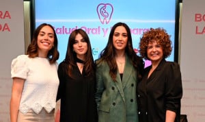 Rocío García-Viso, Sandra Gago, Marina Montiel y María Núñez participan en el encuentro 'Boca sana para la embarazada y su bebé' . 