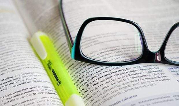 La Miguel Hernández premia los mejores avances ante la esclerosis múltiple