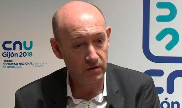 La súbita muerte de Javier Mosquera y la despedida de Carcedo