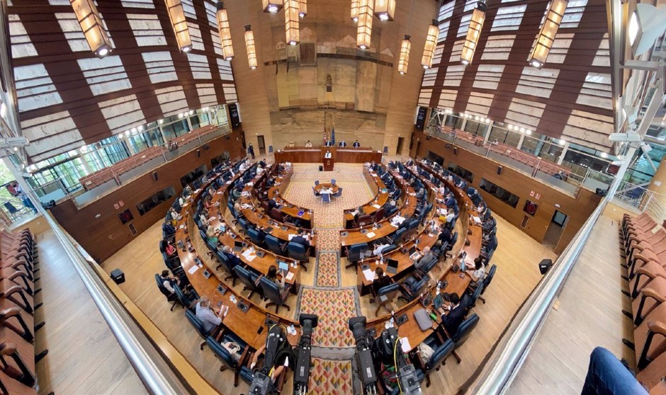 La nueva Comisión de Sanidad de la Asamblea de Madrid calienta motores