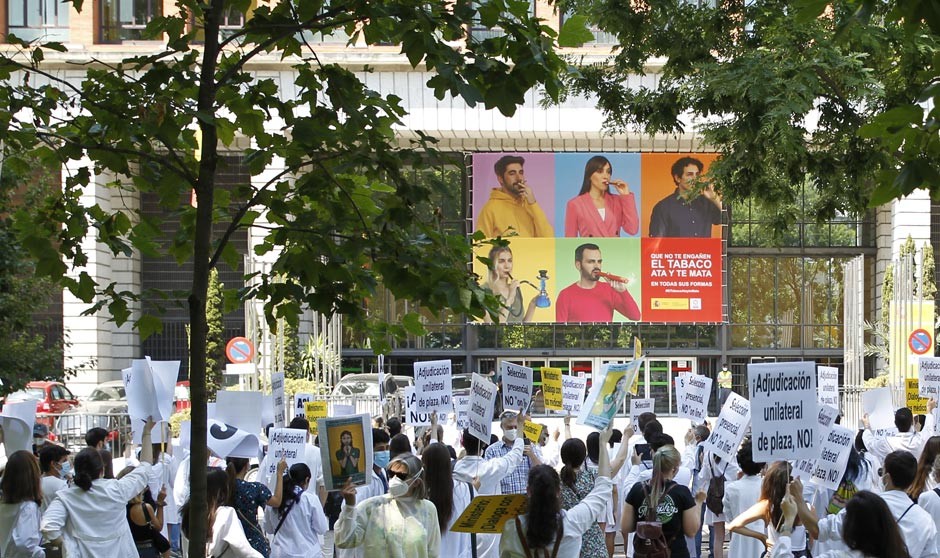 La nueva elección MIR adelanta la actuación de mariachis en Sanidad