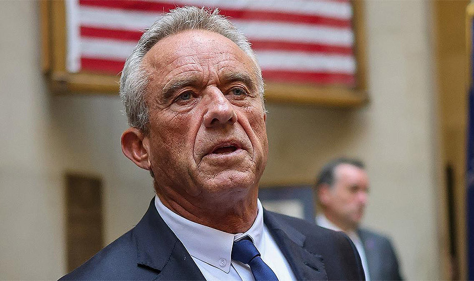 La nueva política de vacunación en EEUU puede provocar "repunte" de virus