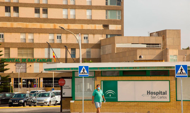 El hospital San Carlos de la localidad de San Fernando están a punto de comenzar