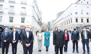 La OMC homenajea a los 80 médicos fallecidos debido al coronavirus Covid-19