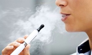 La OMC pide las restricciones del tabaco para los cigarrillos electrónicos