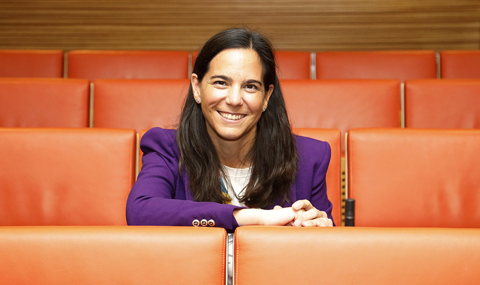 Las razones detrás de un ritmo que no puede acelerarse: una oncóloga reflexiona en Redacción Médica sobre los cambios que atraviesa la especialidad