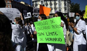 Médicos con la paga extra recortada desde 2010: "Un agravio mantenido"