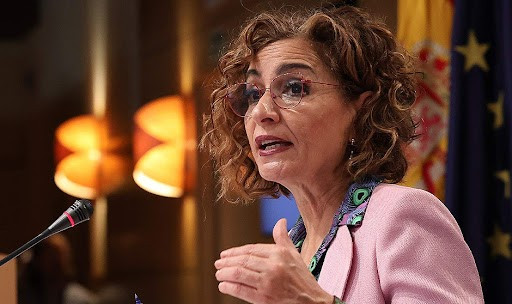 La paradoja de la 'extra' médica deja menos paga que a enfermeros y TCAE