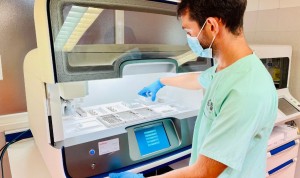 La Paz incorpora dos equipos de secuenciación masiva para tratar el cáncer