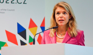 La pharma apunta al riesgo del pacto arancelario EEUU-UE para el sector