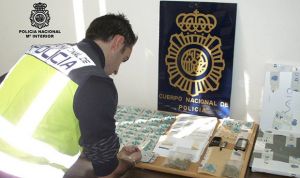La Policía desarticula una banda criminal que vendía viagra de contrabando