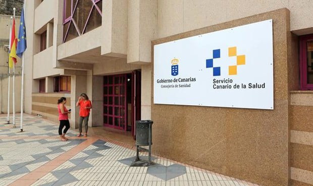 Consejería de Sanidad del Gobierno de Canarias. Fuentes del departamento aseguran que colaborarán con la justicia "con lo que se les solicite"
