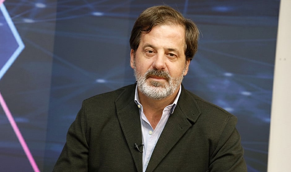 La privada pide negociar por sectores tras caer la jornada de 37,5 horas