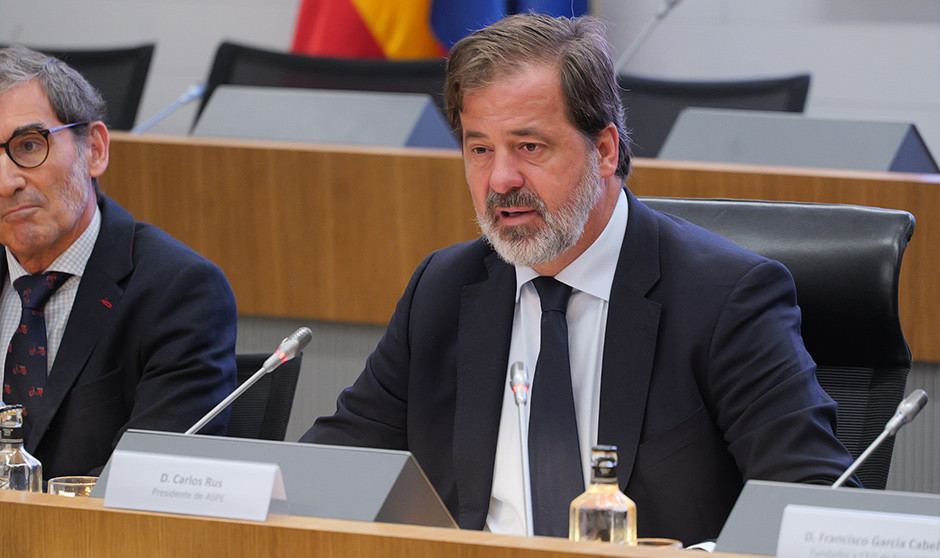 La privada teme una fuga de médicos hacia la pública por el Estatuto Marco