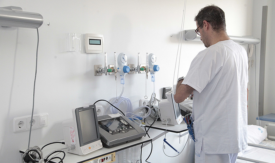 El informe trimestral del análisis del mercado de trabajo sitúa a la rama sociosanitaria en el 'top 3' de concentración de empleo