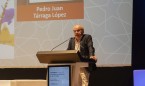 La Real Academia de Medicina premia a Pedro Tárraga por su tesón en Familia
