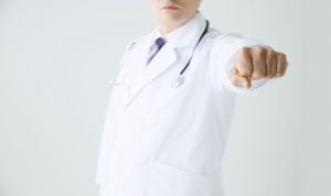La reforma del Código Penal "despenaliza los gritos e insultos" a médicos