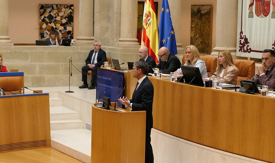 Gonzalo Capellán, presidente del Gobierno de La Rioja, anuncia un aumento del presupuesto sanitario