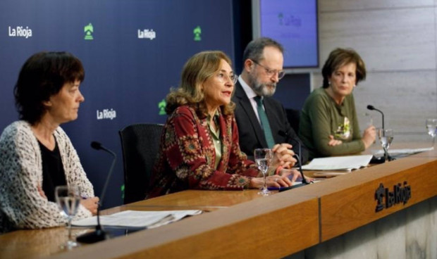 María Martín, consejera de Salud y Políticas Sociales de La Rioja, informa sobre la nueva Relación de Puestos de Trabajo del Seris