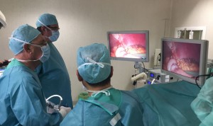 La Ruber realiza la primera cirugía combinada vía laparoscópica de España