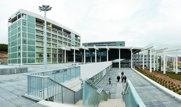 La sanidad castellanoleonesa recuerda a 3 ilustres médicos