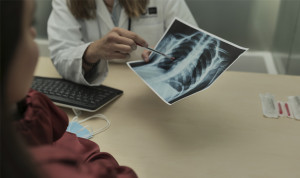 La sanidad pública suaviza un 8,5% los efectos de la desigualdad salarial