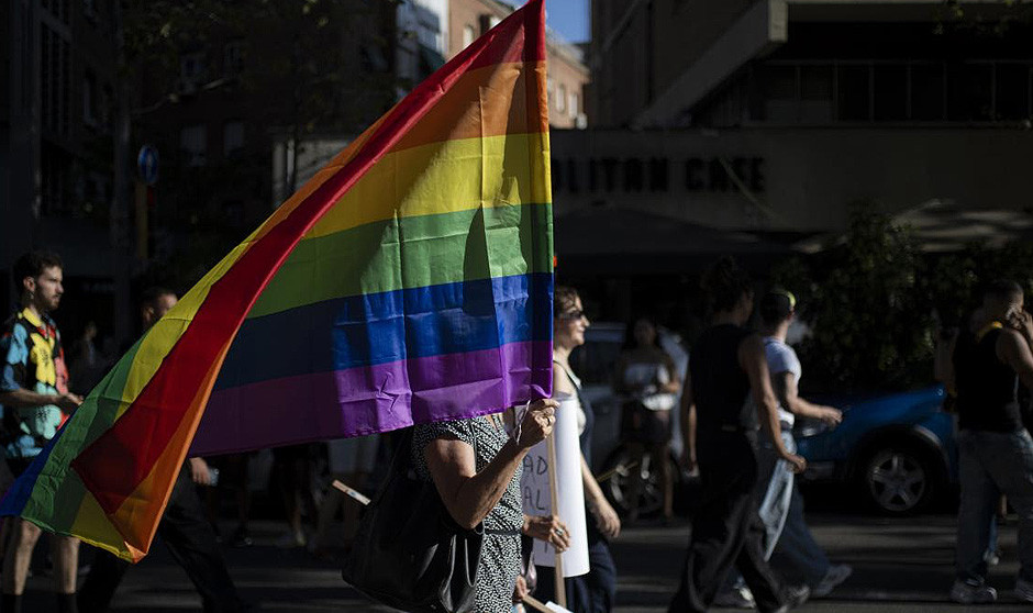 Poca presencia de la diversidad sexual en los códigos éticos sanitarios