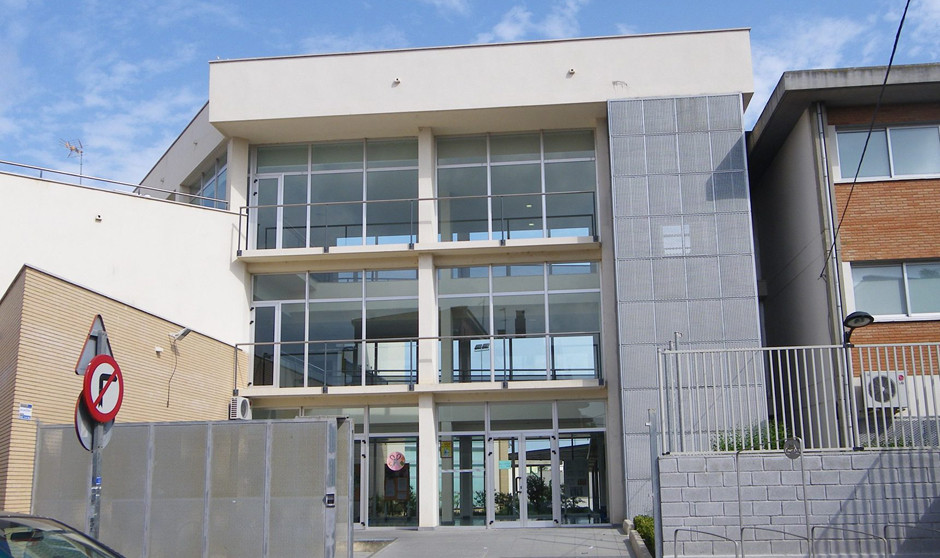 La Conselleria de Sanitat impulsa la investigación en cáncer de mama con la financiación de un nuevo equipamiento de alto rendimiento