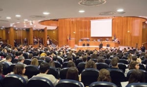  Un instante durante los actos de asignación de plazas MIR. 