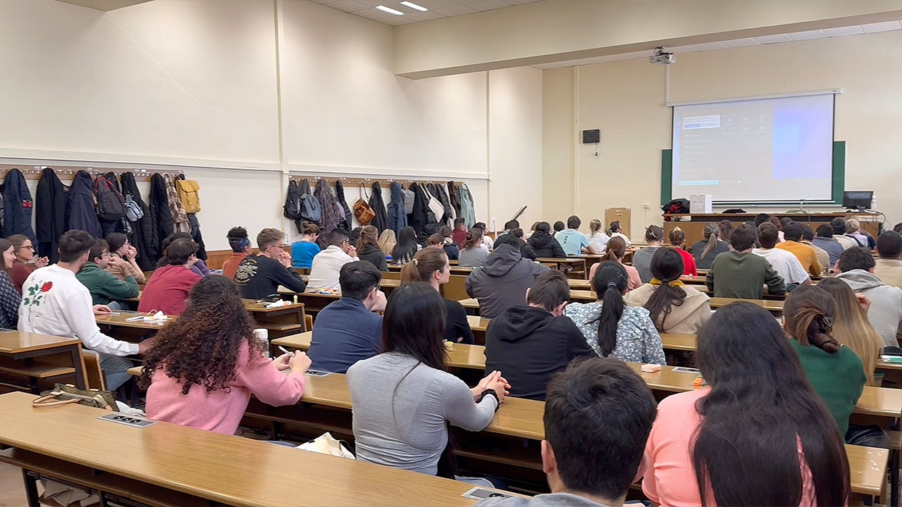  Examen MIR 2025. Consejos clave para afrontar la segunda vuelta del MIR por parte de una médica que ya aprobó el proceso.