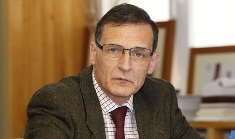 La SEMI refuerza su 'apoyo bioético' a los internistas