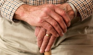 La enfermedad de Parkinson llega a afectar a muchas personas mayores