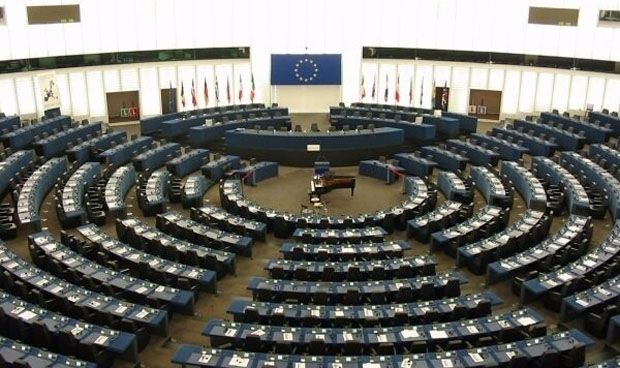 La Unión Europea convoca oposiciones para ser enfermero funcionario