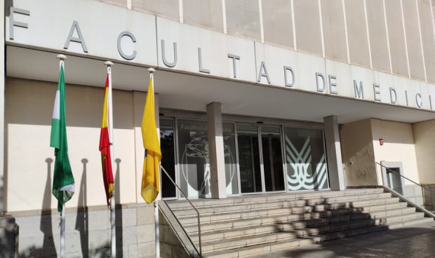 La Universidad de Cádiz (UCA) y el Servicio Andaluz de Salud (SAS) han nombrado a cuatro sanitarios como profesores titulares