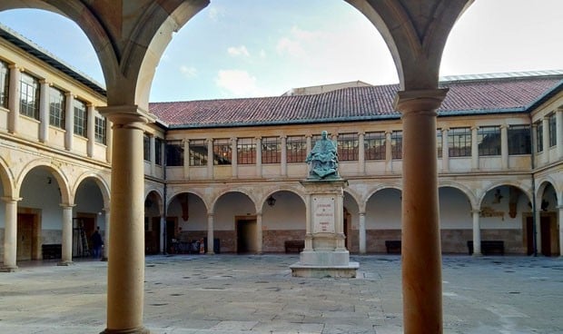 La Universidad de Oviedo ya negó irregularidades de López-Otín en 2017