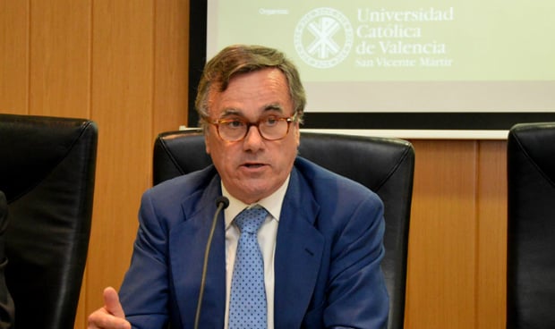La Universidad de Valencia usa su éxito en el MIR para 'venderse' 